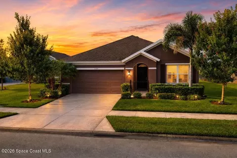 2709 Granville Mnr SW, Vero Beach, FL 32968