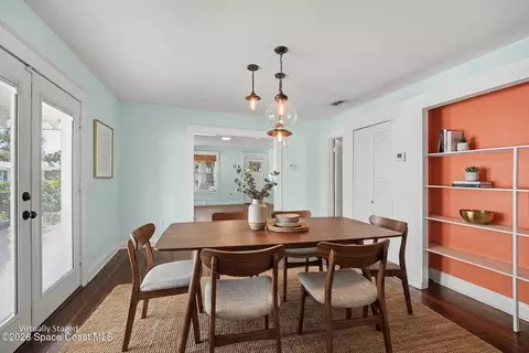 Dining - 640 Old Oak St, Melbourne, FL 32935 photo 1 of 1