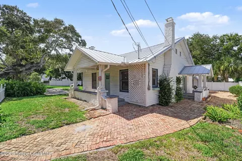 Exterior - 640 Old Oak St, Melbourne, FL 32935 photo 2 of 18