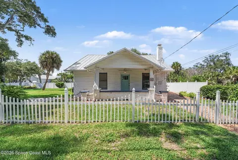 Exterior - 640 Old Oak St, Melbourne, FL 32935 photo 6 of 18