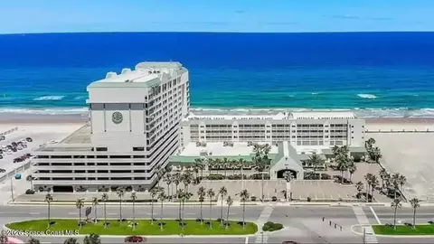 2700 N Atlantic Ave #1220, Daytona Beach, FL 32118