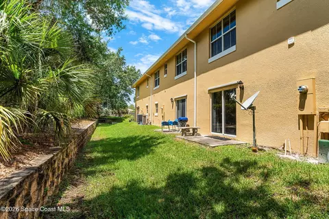 Exterior - 622 Cedar Side Cir NE, Palm Bay, FL 32905 photo 2 of 3