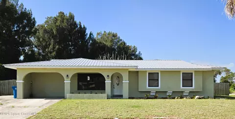 940 Bacon Cir NE, Palm Bay, FL 32905