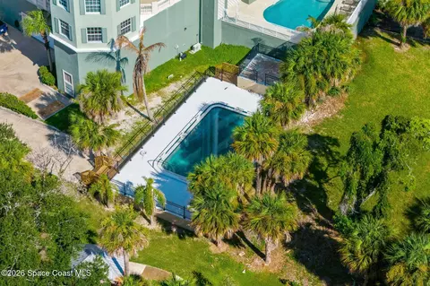 Exterior - 1209 E New Haven Ave #402, Melbourne, FL 32901 photo 2 of 3