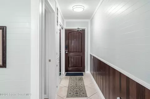 Entry Way - 1209 E New Haven Ave #402, Melbourne, FL 32901 photo 2 of 3