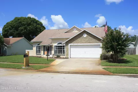 Exterior - 3390 Areca Palm Ave, Melbourne, FL 32901 photo 2 of 8