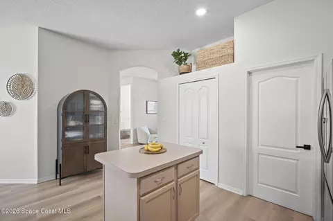 Entry Way - 1822 Surrey Ct, Rockledge, FL 32955 photo 4 of 4