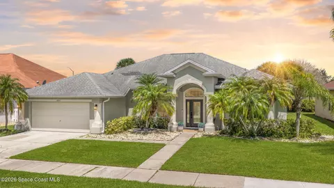 1822 Surrey Ct, Rockledge, FL 32955