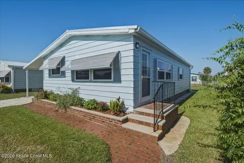 1924 Big Cypress St NE, Palm Bay, FL 32905