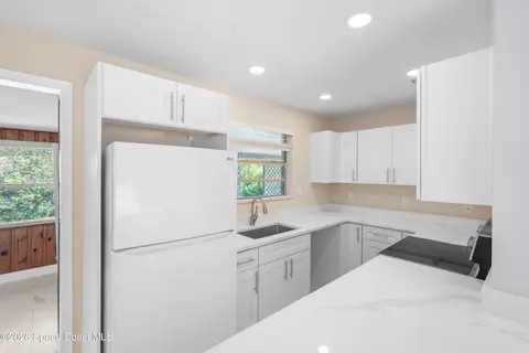 Kitchen - 1506 Harvard Dr, Cocoa, FL 32922 photo 2 of 3