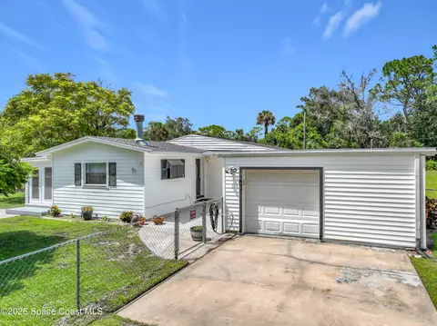 3660 Kelly Rd, Mims, FL 32754