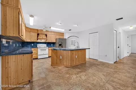 Kitchen - 4510 Eldorado Way, Melbourne, FL 32934 photo 3 of 4