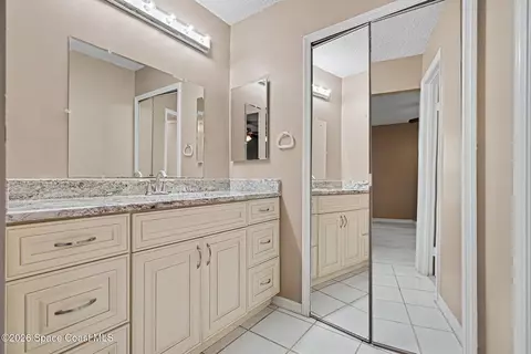 Bath - 153 Eton Cir, Melbourne, FL 32940 photo 3 of 3