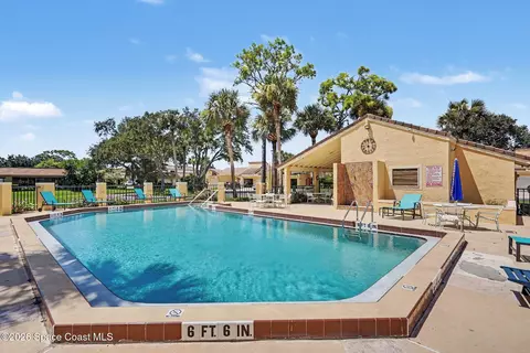 Exterior - 153 Eton Cir, Melbourne, FL 32940 photo 5 of 7