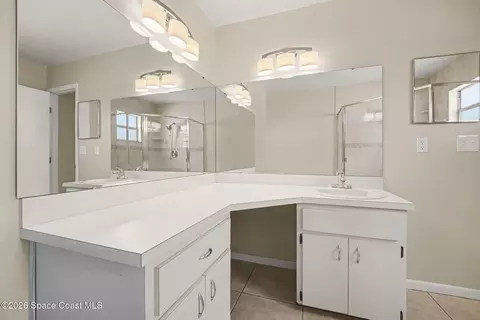 Bath - 847 Hamilton Ave, Rockledge, FL 32955 photo 2 of 3