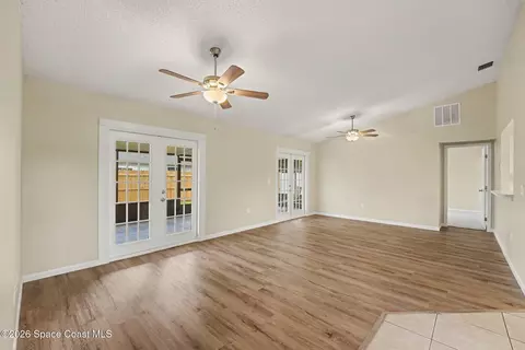 Living - 847 Hamilton Ave, Rockledge, FL 32955 photo 3 of 4