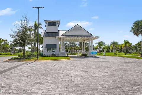 View/Area - 3484 Bubbles Ct, Melbourne, FL 32940 photo 9 of 18