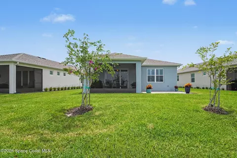 Exterior - 3484 Bubbles Ct, Melbourne, FL 32940 photo 4 of 9