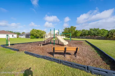 View/Area - 2527 Deercroft Dr, Melbourne, FL 32940 photo 2 of 3