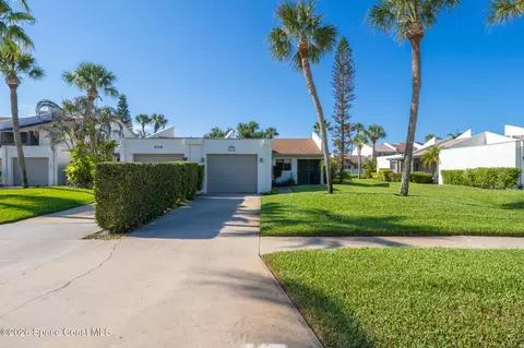 411 Hawthorne Ct, Indian Harbour Beach, FL 32937