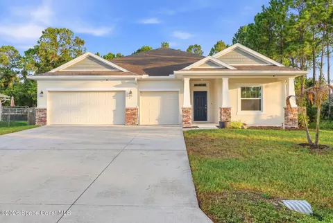 242 Heritage St SW, Palm Bay, FL 32908
