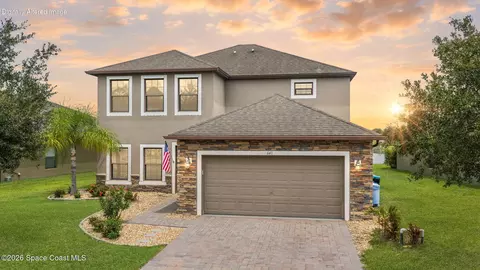 641 Dillard Dr SE, Palm Bay, FL 32909