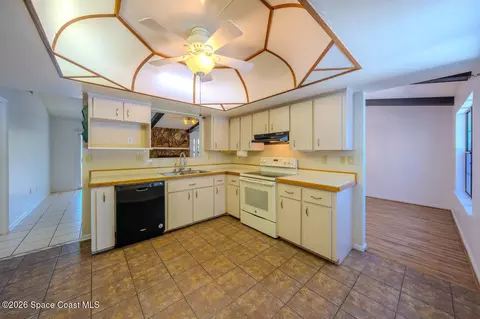Kitchen - 6745 Bryant Rd, Cocoa, FL 32927 photo 3 of 3
