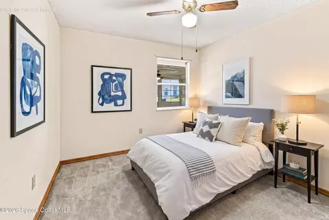 Bedroom - 910 Cross Lake Dr, Melbourne, FL 32901 photo 2 of 2