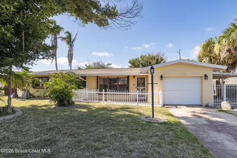 335 Brewster Rd, Indialantic, FL 32903