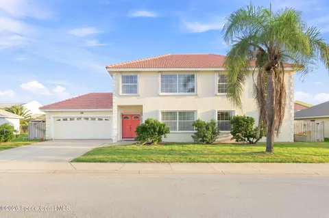 272 Corona Ave, Cocoa Beach, FL 32931
