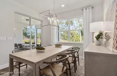 Dining - 2697 Fermoy Dr, Ormond Beach, FL 32174 photo 2 of 2