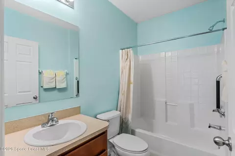 Bath - 3665 Aria Dr, Melbourne, FL 32904 photo 3 of 3