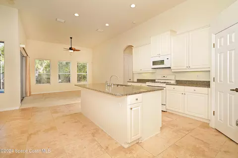 Kitchen - 4449 Chastain Dr, Melbourne, FL 32940 photo 2 of 2