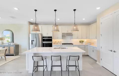 Kitchen - 1430 Ridge Tree Dr, Ormond Beach, FL 32174 photo 2 of 2