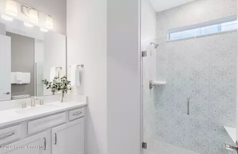 Bath - 1430 Ridge Tree Dr, Ormond Beach, FL 32174 photo 1 of 4