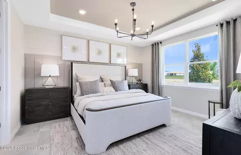 Bedroom - 1430 Ridge Tree Dr, Ormond Beach, FL 32174 photo 3 of 8