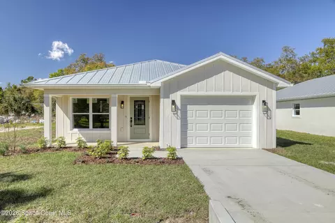 5812 Hammock St, Mims, FL 32754