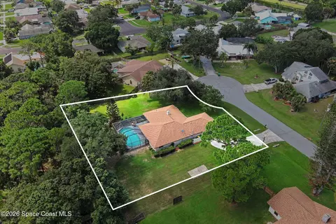 View/Area - 3013 Bay Wind Ct, Melbourne, FL 32934 photo 2 of 8