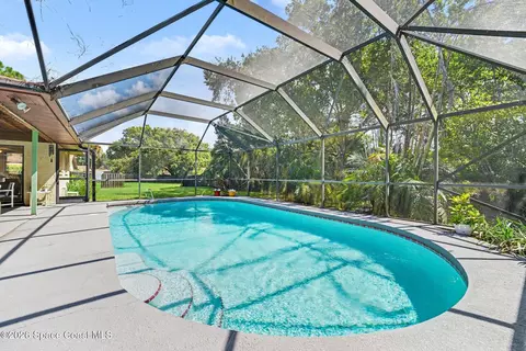 Exterior - 3013 Bay Wind Ct, Melbourne, FL 32934 photo 2 of 7
