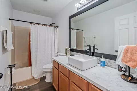 Bath - 3731 Largo Dr, Melbourne, FL 32901 photo 5 of 5