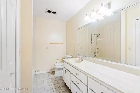 Bath - 4255 Dixie Way, Mims, FL 32754 photo 3 of 3