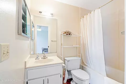 Bath - 4255 Dixie Way, Mims, FL 32754 photo 2 of 3