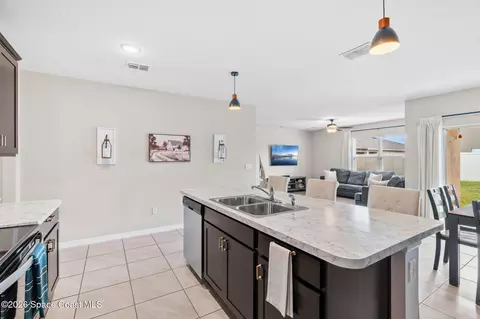 Kitchen - 1276 Valley View Ave, Rockledge, FL 32955 photo 2 of 4