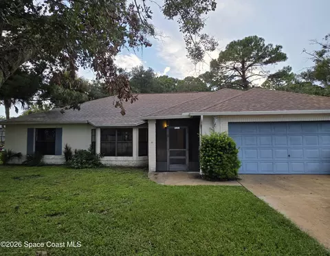 4880 Winchester Dr, Titusville, FL 32780