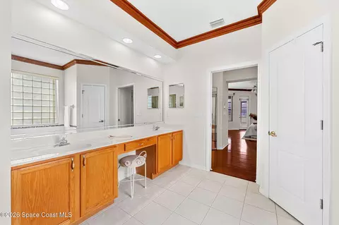 Bath - 1126 Acappella Dr, Melbourne, FL 32940 photo 2 of 3