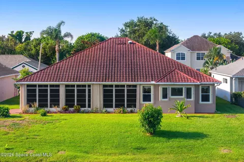 Exterior - 1126 Acappella Dr, Melbourne, FL 32940 photo 5 of 9