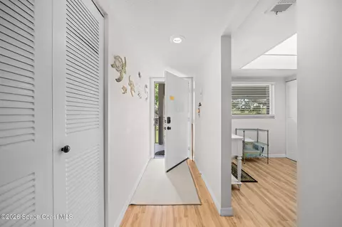 Entry Way - 2975 Thrush Dr #235, Melbourne, FL 32935 photo 2 of 3