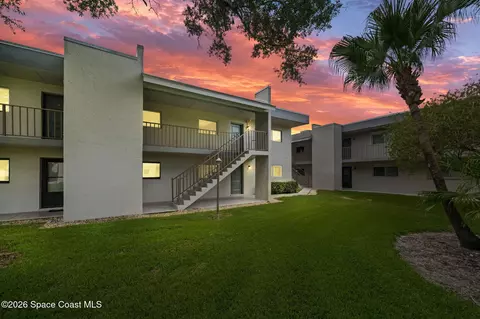 2975 Thrush Dr #235, Melbourne, FL 32935