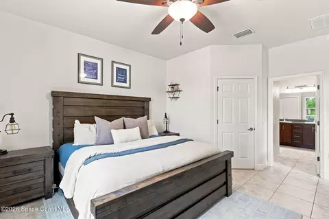 Bedroom - 3020 Constellation Dr, Melbourne, FL 32940 photo 1 of 5