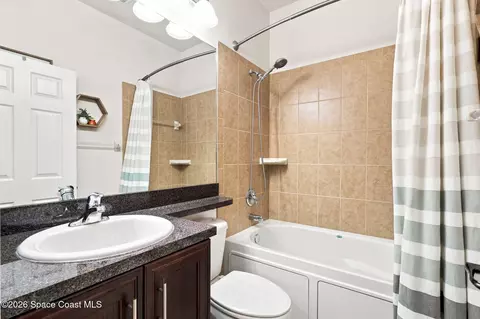 Bath - 3020 Constellation Dr, Melbourne, FL 32940 photo 3 of 3